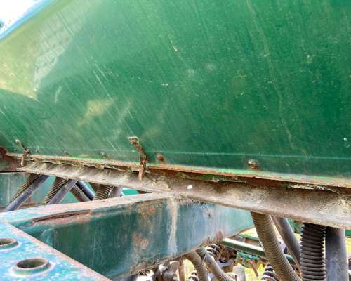 Sembradora Jhon Deere 750 de 24/19 CMS
