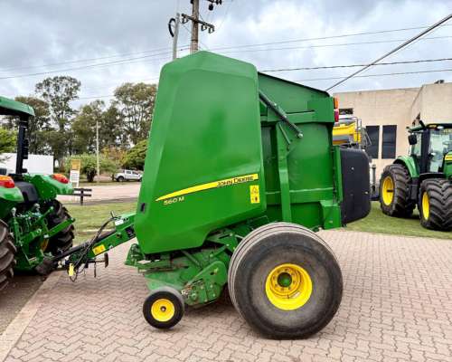 Rotoenfardadora John Deere 560 M, 2018