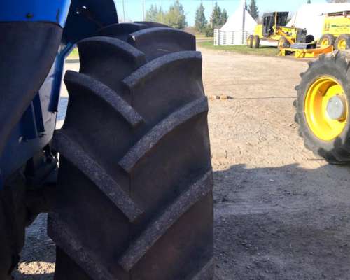 Tractor New Holland TL75