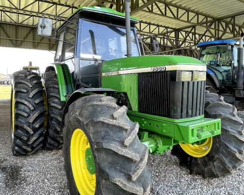 Tractor John Deere 7500 4X4