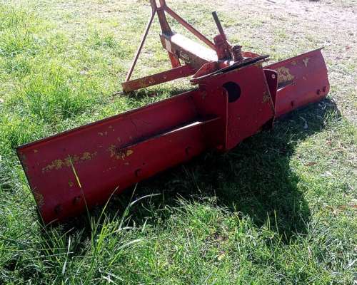 Niveladora 3 Puntos Usada