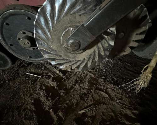 Sembradora Crucianelli Pionera 35 a 20cm con Monitor Siembra