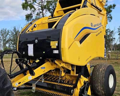 Rotoenfardadora New Holland RB 461 - Nueva Generacion.