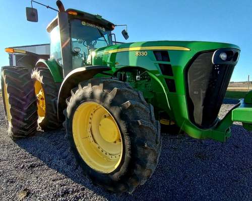 Tractor John Deere 8330 Usado