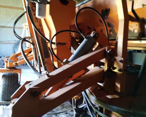 Agrometal TX Mega 13a52 Neumática con Doble Fertilizacion