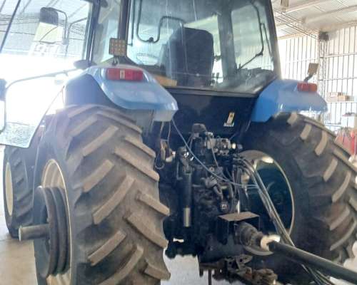 New Holland TM 7020 - Impecable - Unico