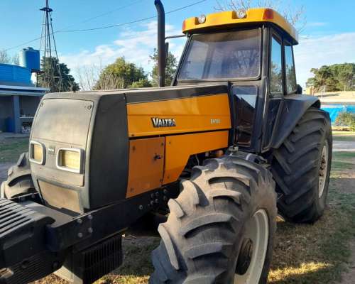 Tractor Valtra BH 180 - 2005