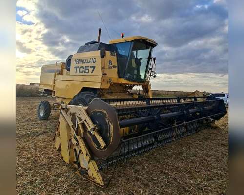 New Holland TC 57 año 2003. Tomo Usado de MI Interés