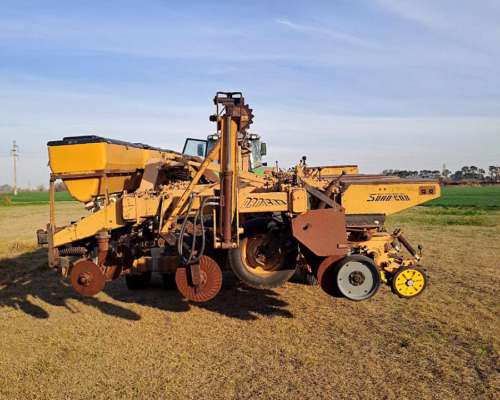 Sembradora Grano Grueso DAN CAR 12-52 Autotrailer