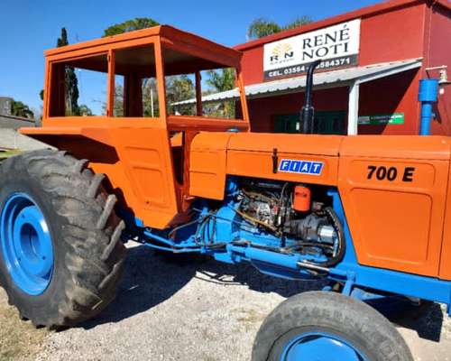 Tractor Fiat 700 e con Direccion Hidraulica.