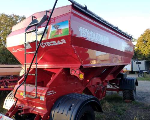 Tolva Semilla y Ferti Tecsar TST23000 - Nueva