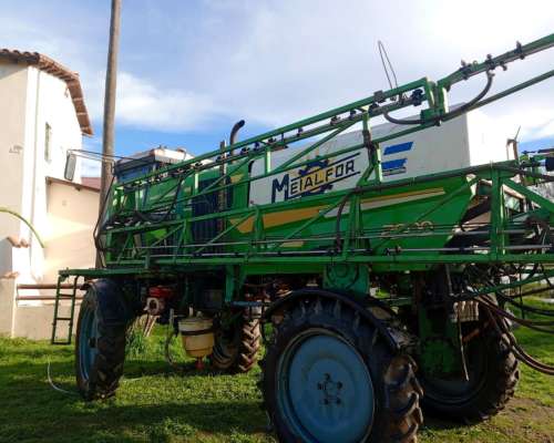 Fertilizadora Meralford 2011 24mts