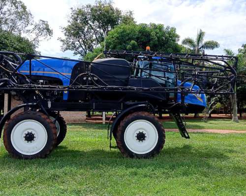 Pulverizadora New Holland P2500 año 2022