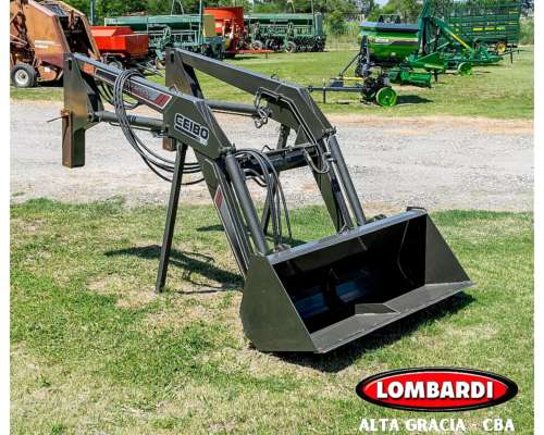 Pala Frontal para Tractor - el Ceibo - Disponible