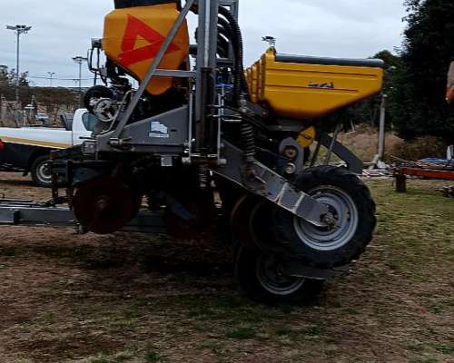 Pla 14/52 Neumat. Matermacc, Autotrailer, Fert.lateral. 2017