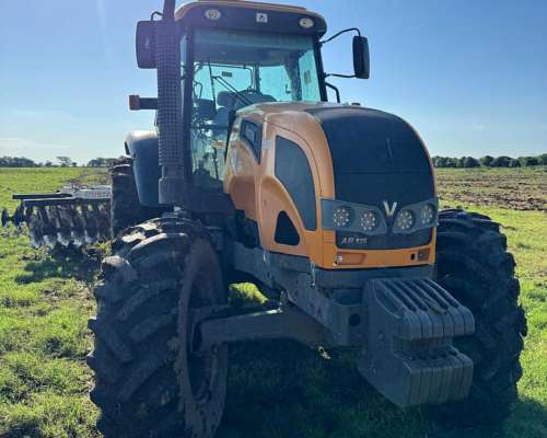 Tractor Valtra AR 135