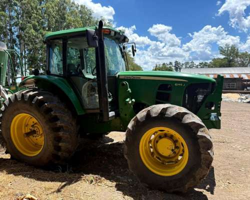 Tractor John Deere 6145j