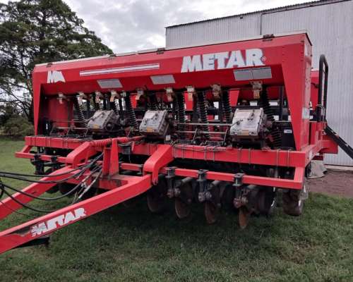 Sembradora Metar 4200, Combinada, año 2014, 19 a 38, 19 a 19