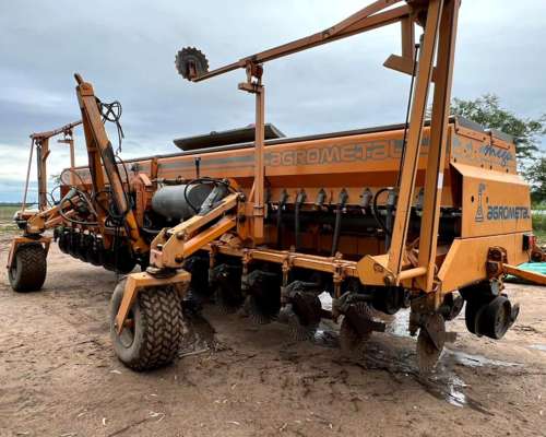 Sembradora Agrometal TXN Mega 16-52 Precision Planting