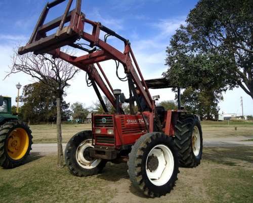 New Holland 110-90 Noble y Rendidor