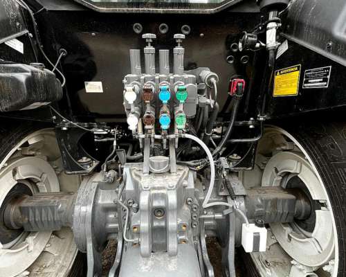 Valtra BH 224 (220 HP) Rodado Dual