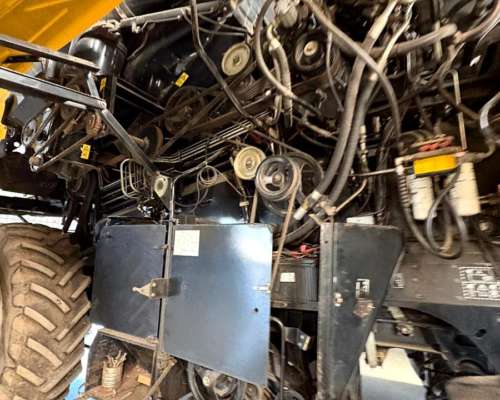 New Holland CR 9060