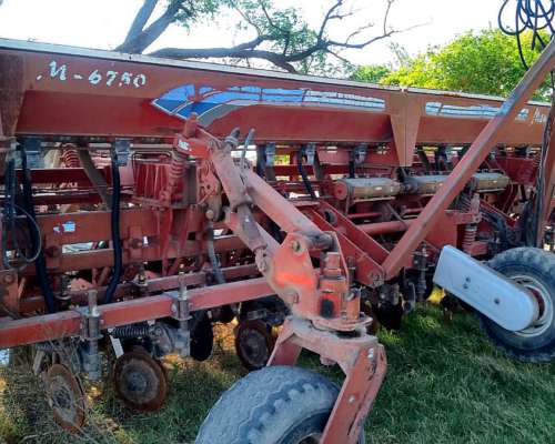 Sembradora Monumental M6750 Usada