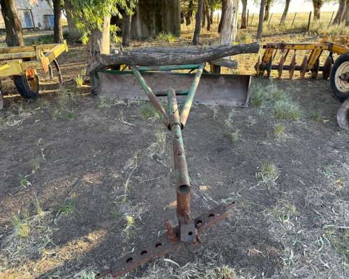 Hoja Niveladora Buen Estado