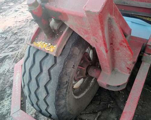 Embolsadora de Granos Secos Ombu de 9 Pies