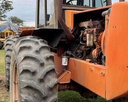 Tractor Zanello 417, año 1989, 180 HP, Motor Caterpiler 180