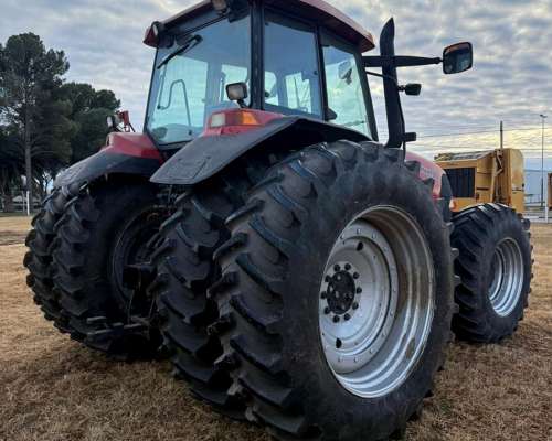 Tractor Case MXM 190