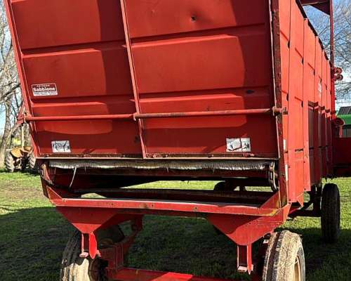 Acoplado Forrajero Mianero B400