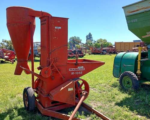 Moledora y Partidora Mainero M-1044