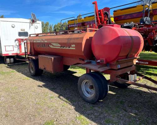 Acoplado Tanque de Combustible Usado de 3000 LT con Bomba