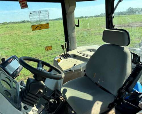 Tractor Valtra AR 135