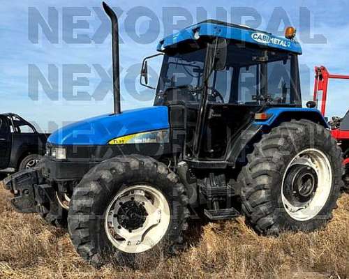 New Holland TL 95, 2013. 95 HP, D.t. Motor a Nuevo en 2022