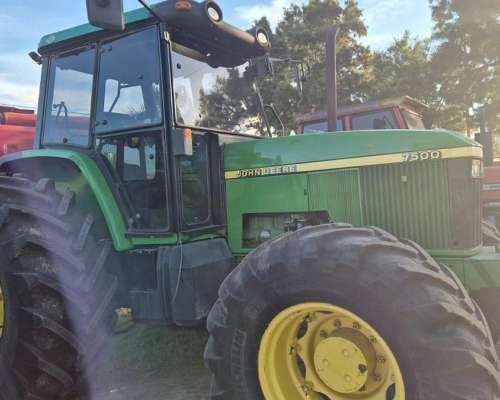 Tractor John Deere 7500