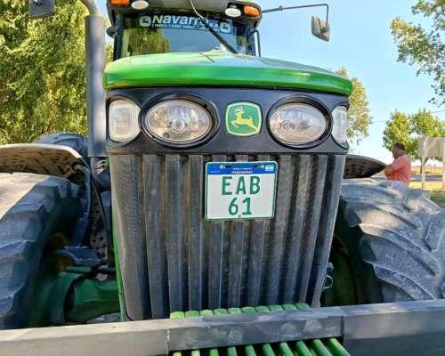John Deere 7 200 J con Duales con Piloto