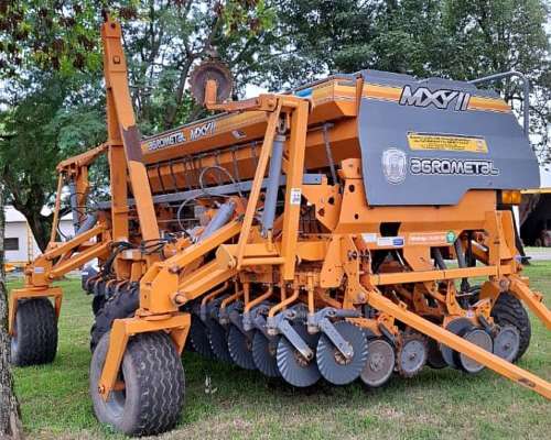 Sembradora Grano Fini Agrometal MXY 2 27 a 17.5