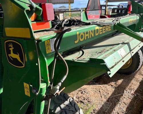 John Deere Moco 630