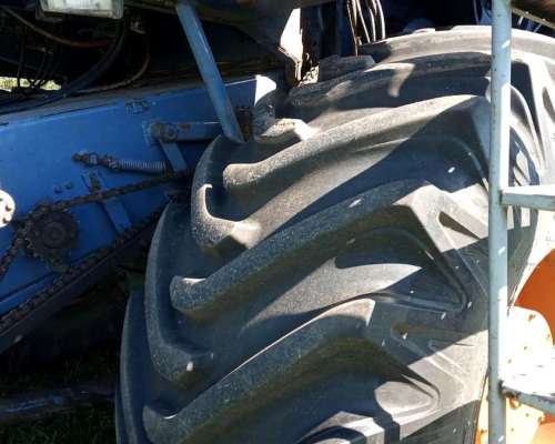 Vendo o Permuto Cosechadora Bernardin M2160