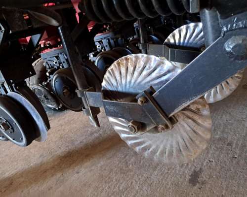 Sembradora Dolbi AX4000 Gruesa