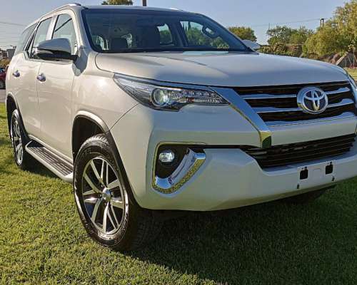 Toyota SW4 SRX A/T 7as - Año: 2020 - u$s 34.200 - Agroads