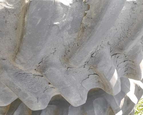 Vendo Cubiertas Varias Medidas 20-8-42/ 20-8-38/ 23.1.30