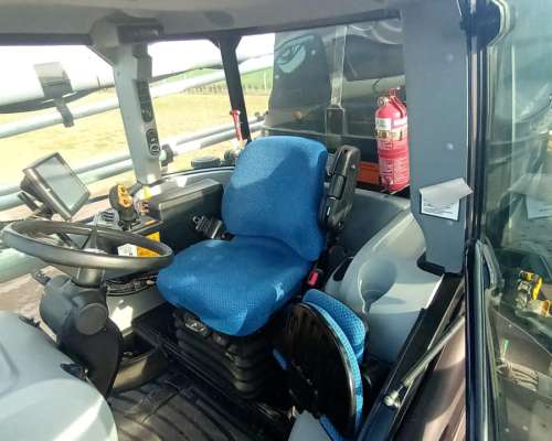 Pulverizador New Holland Defensor 3000