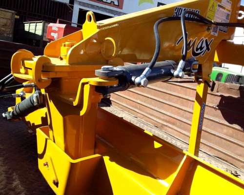 Niveladora para 3 Puntos Grosspal Nueva Disponible