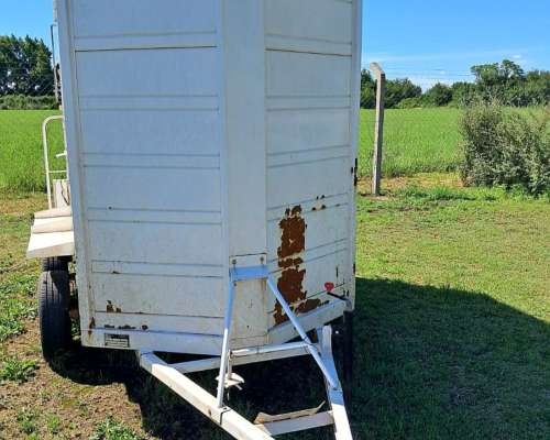 Trailer Batan para 2 Caballos Seminuevo - Paracol