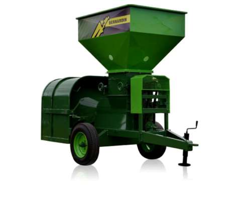 Embutidora Forrajes Bernardín BQE-965 con Quebrador 9