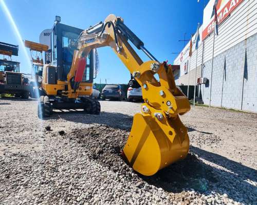 Mini Excabadora Gema de 30 HP Entrega Inmediata