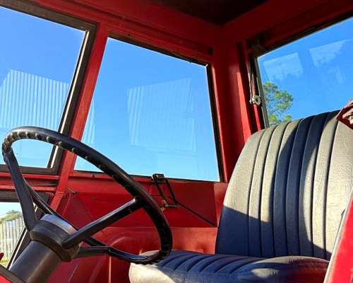 Massey Ferguson 1195 con Cabina